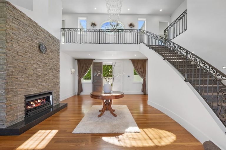 Photo of property in 5 Hinemoa Street, Birkenhead, Auckland, 0626