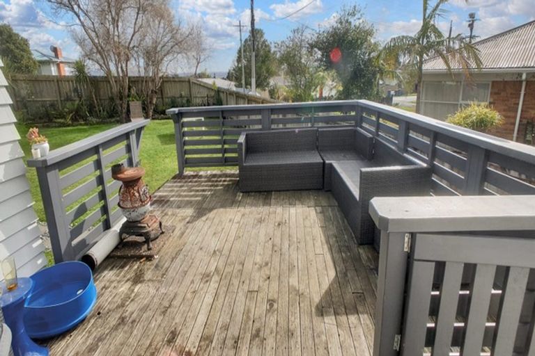 Photo of property in 84 Glengarry Road, Glen Eden, Auckland, 0602