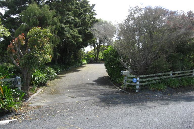 Photo of property in 340 Ponga Road, Opaheke, Papakura, 2584