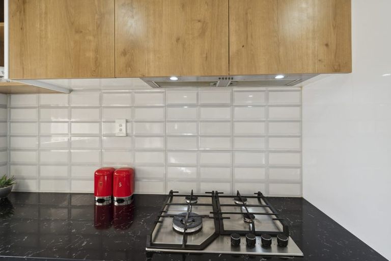 Photo of property in 1/27 Scott Road, Papakura, 2110