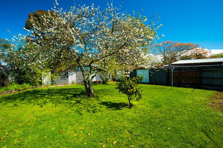 Photo of property in 33 Matthews Road, Tamarau, Gisborne, 4010