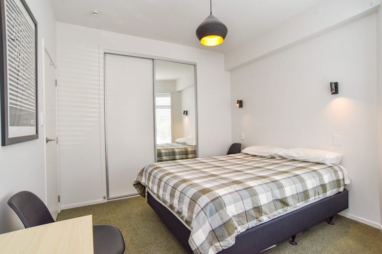 Photo of property in 69 Royal Terrace, Dunedin Central, Dunedin, 9016