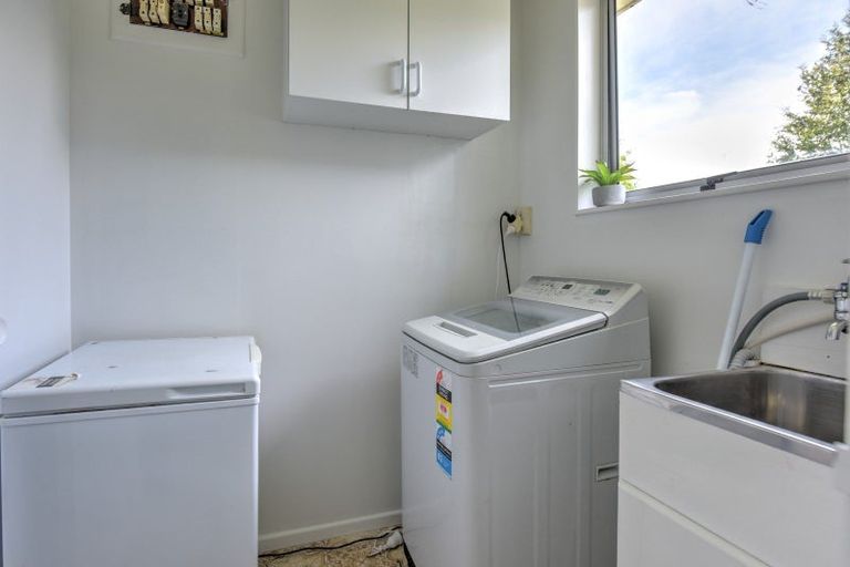 Photo of property in 58 Hunter Street, Edendale, 9825