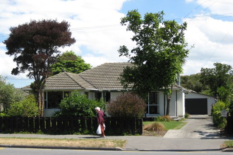 Photo of property in 363 Wairakei Road, Burnside, Christchurch, 8053