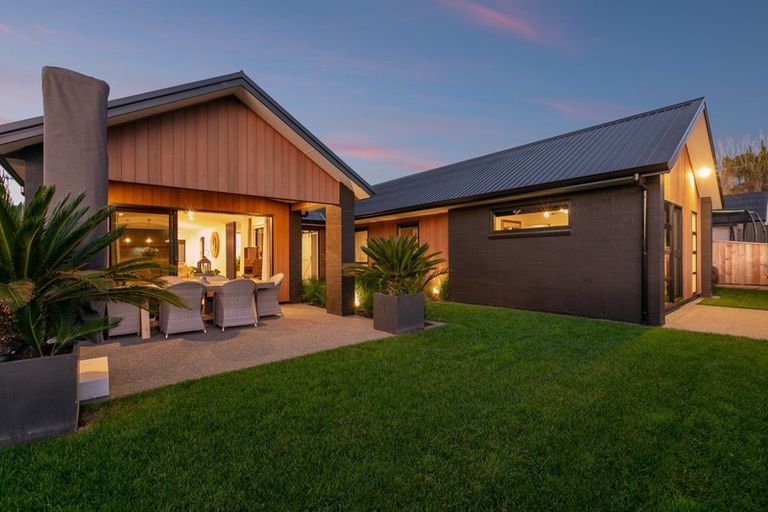 Photo of property in 109 Whakaturou Crescent, Pyes Pa, Tauranga, 3112