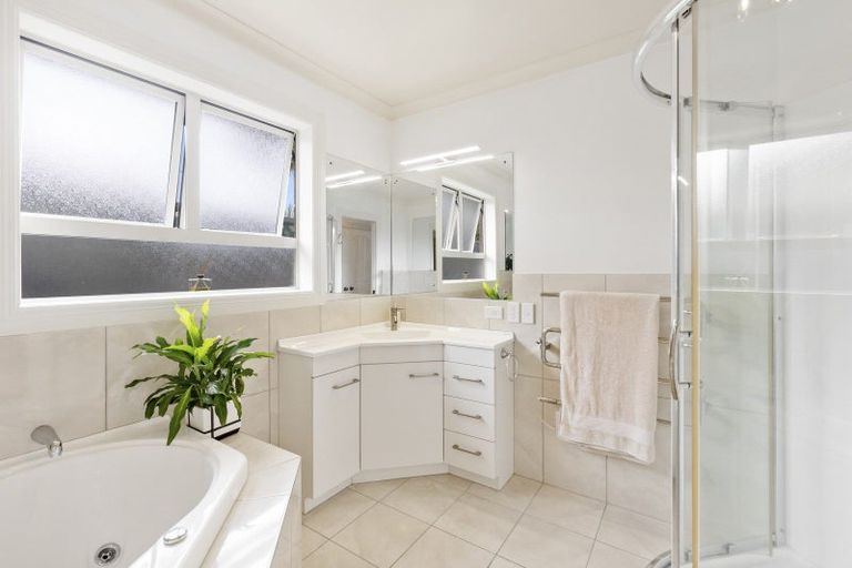 Photo of property in 11a Kent Street, Levin, 5510