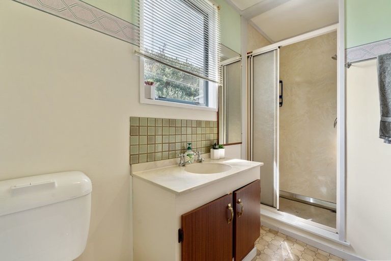 Photo of property in 8 Sand Dune Grove, Waikawa Beach, Manakau, 5573