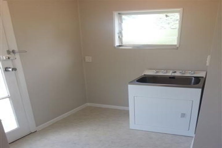 Photo of property in 2/56 Lynden Avenue, Hillcrest, Auckland, 0627