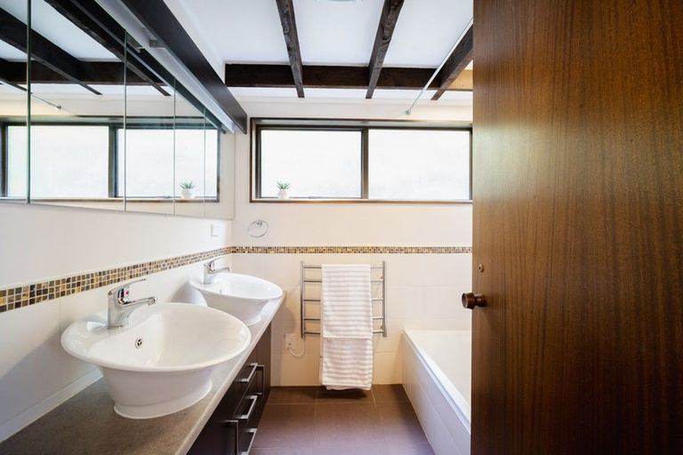 Photo of property in 50e Hocken Street, Kenmure, Dunedin, 9011