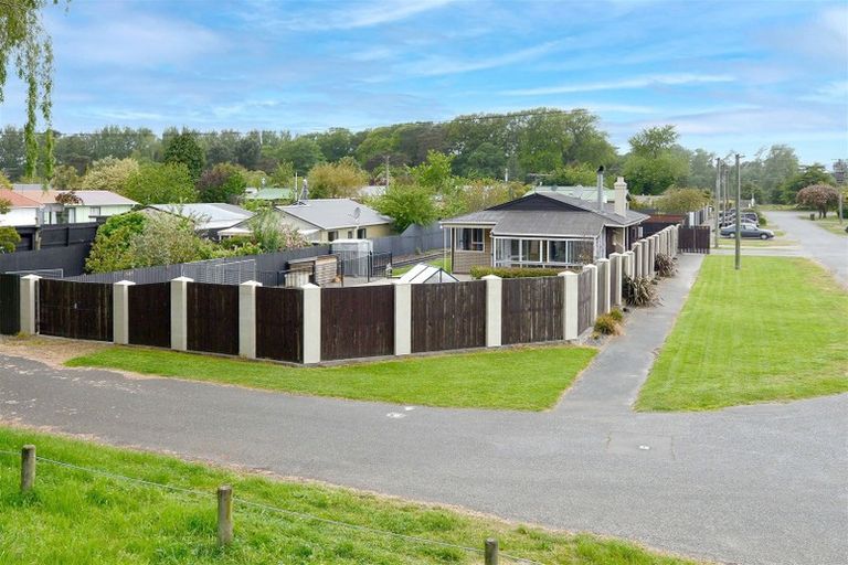 Photo of property in 12 Savage Street, Kainga, Christchurch, 8083