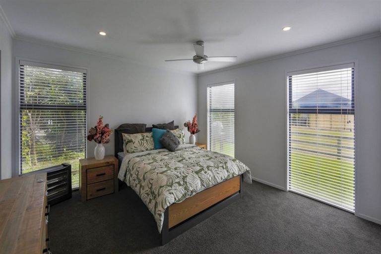 Photo of property in 64a Moir Point Road, Mangawhai Heads, Mangawhai, 0505