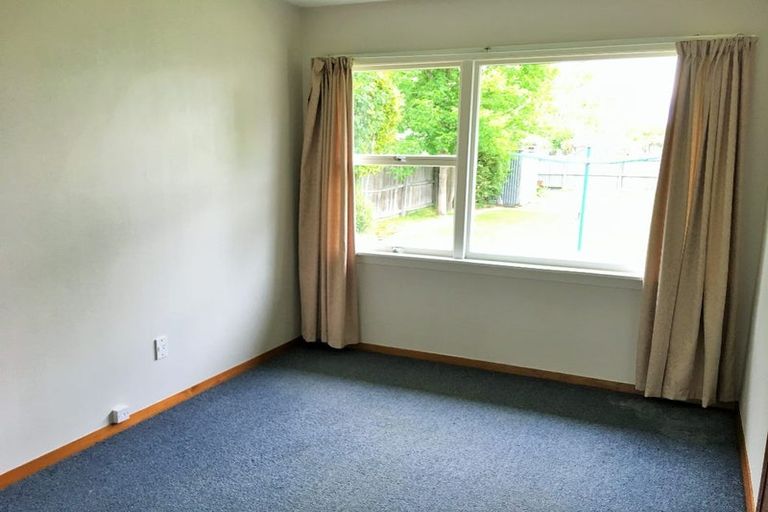 Photo of property in 11 Saffron Street, Bryndwr, Christchurch, 8053