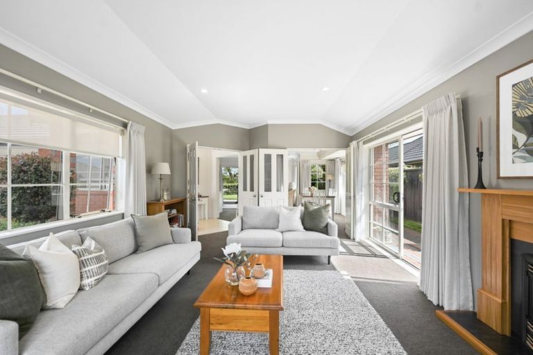 Photo of property in 12 Raungawari Drive, Huntington, Hamilton, 3210