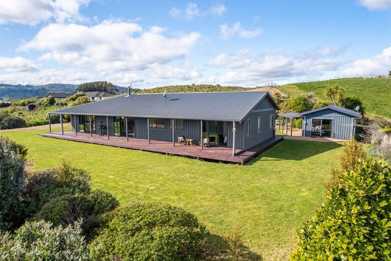 Photo of property in 75e Paremata Haywards Road, Judgeford, Porirua, 5381
