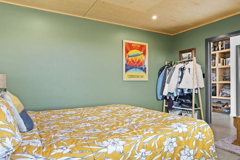 Photo of property in 9 Tussock Crescent, Twizel, 7901