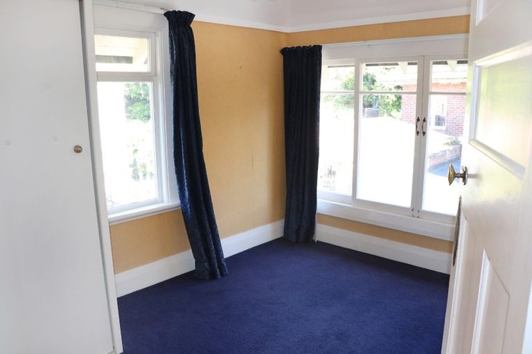 Photo of property in 22 Valpy Street, Saint Clair, Dunedin, 9012