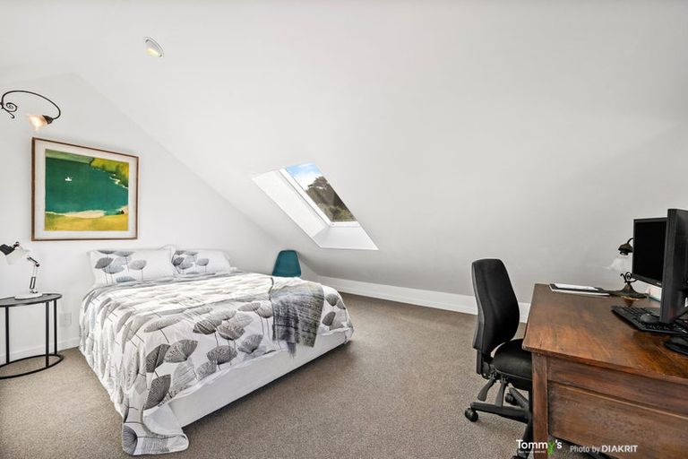 Photo of property in 5d Raroa Road, Kelburn, Wellington, 6012