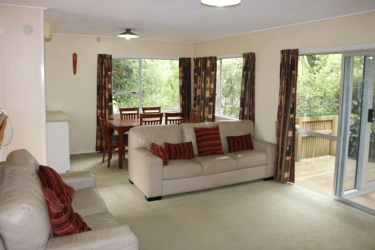 Photo of property in 8 Oxford Street, Tirau, 3410