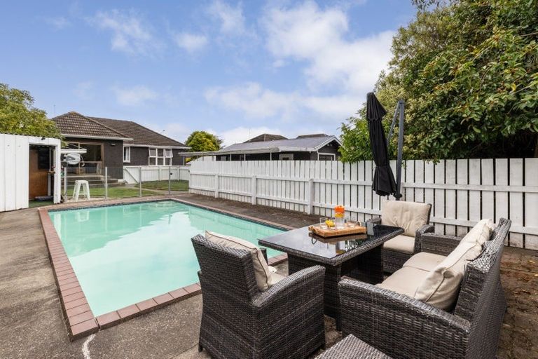 Photo of property in 708 Grove Road, Mayfair, Hastings, 4122