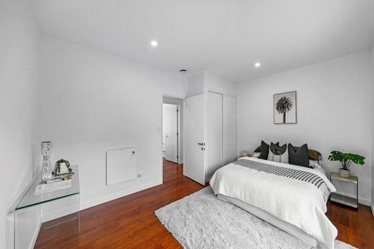 Photo of property in 422 Ilam Road, Bryndwr, Christchurch, 8052