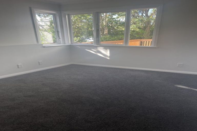 Photo of property in 8 Blackbridge Road, Wadestown, Wellington, 6012