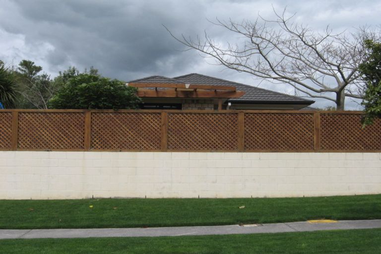 Photo of property in 8 Peregrine Place, Welcome Bay, Tauranga, 3112