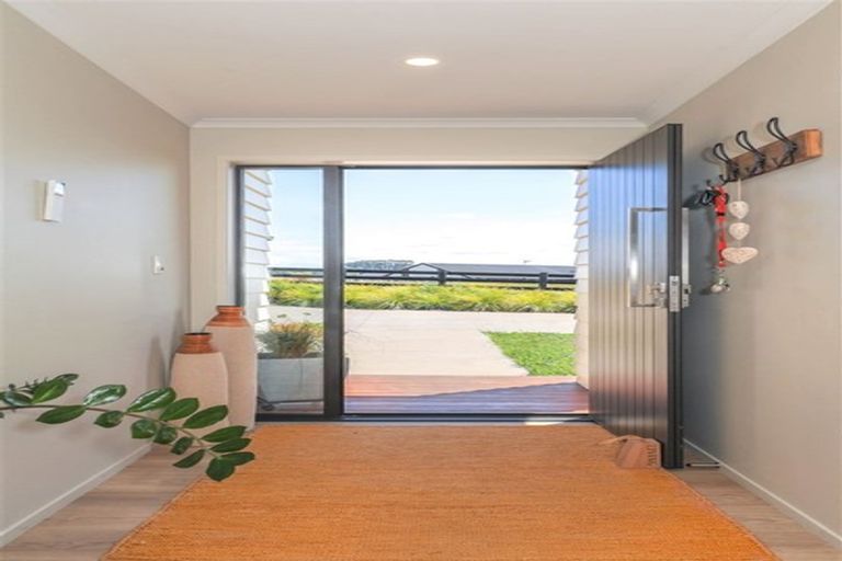 Photo of property in 60 Vineyard Road, Te Kauwhata, 3782