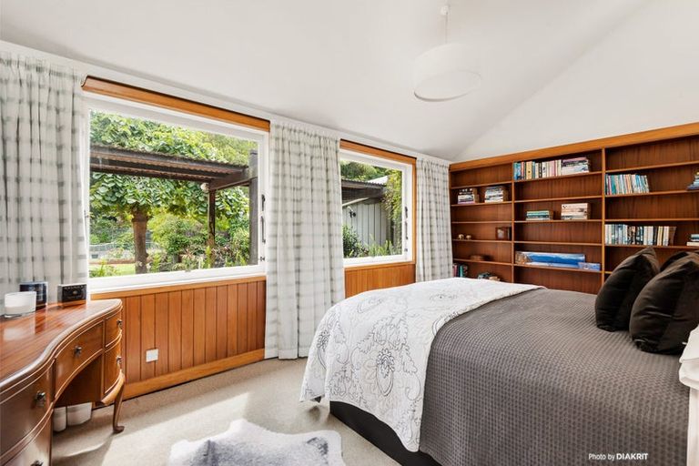 Photo of property in 3 Amapur Drive, Khandallah, Wellington, 6035