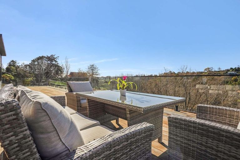 Photo of property in 131 Te Mata Peak Road, Havelock North, 4130