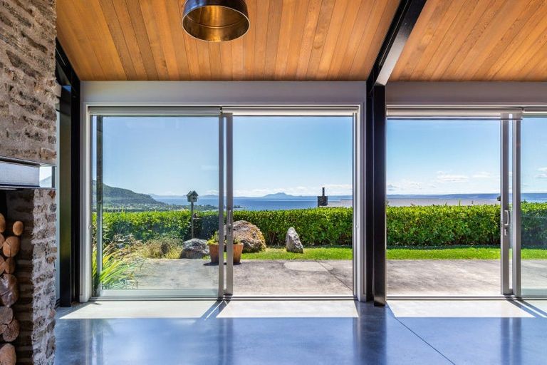 Photo of property in 15 Ngapera Way, Omori, Turangi, 3381