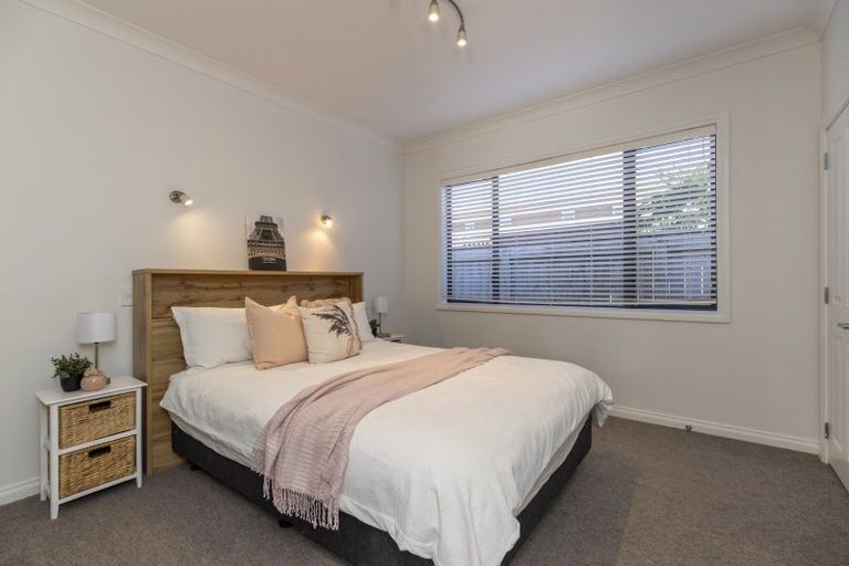 Photo of property in 71 Hillcrest Road, Raumati Beach, Paraparaumu, 5032