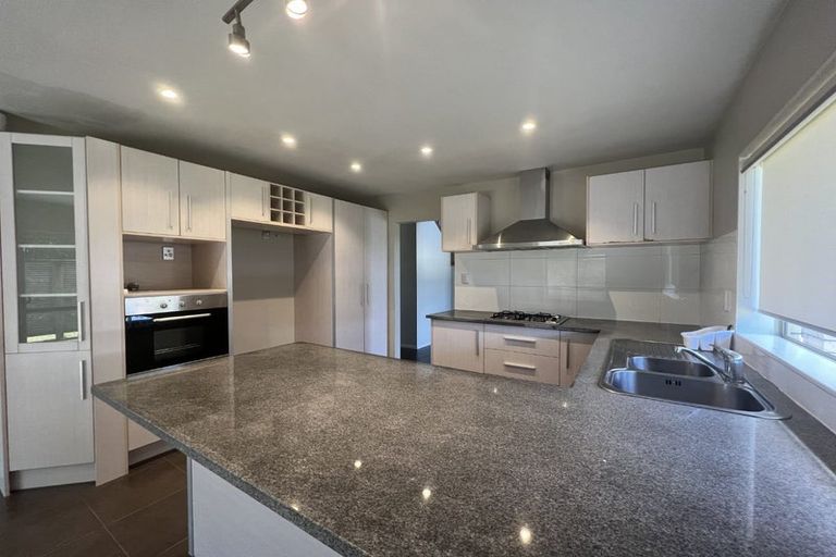 Photo of property in 45 Riverglade Parkway, Te Atatu South, Auckland, 0610