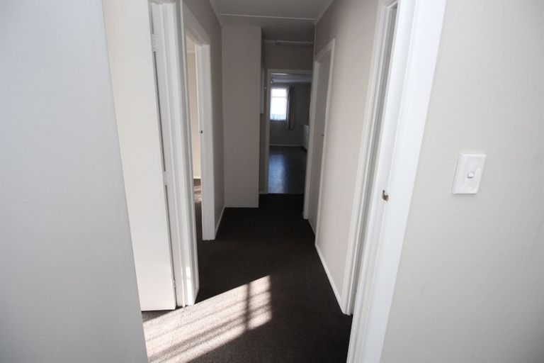 Photo of property in 219 Balmoral Drive, Tokoroa, 3420