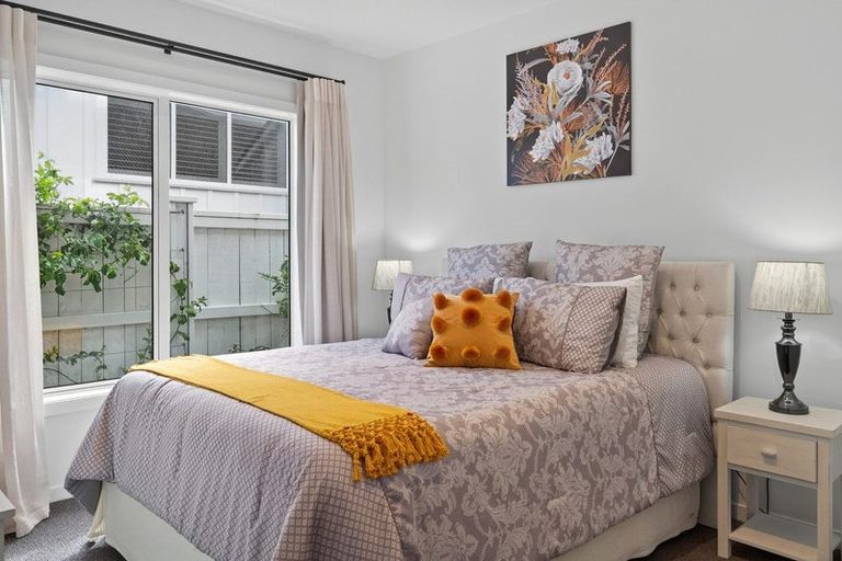 Photo of property in 10 Mollisia Lane, Papamoa Beach, Papamoa, 3118