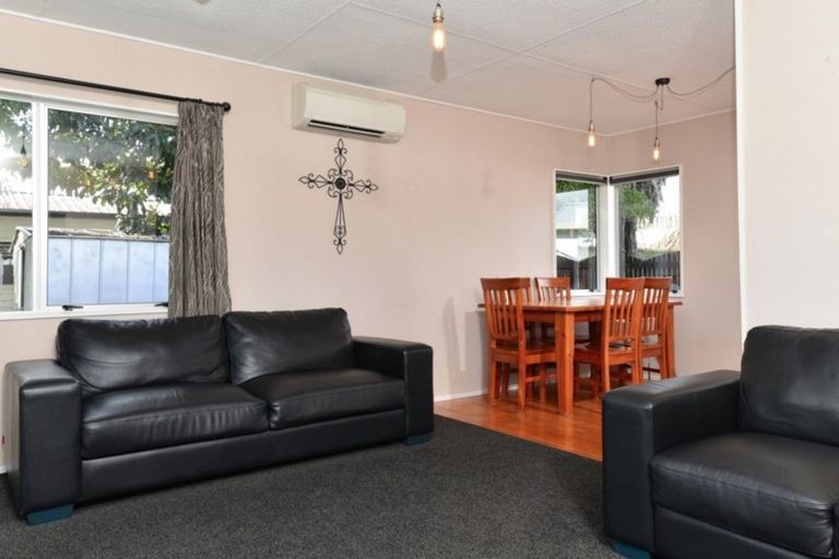 Photo of property in 15a Sewell Place, Leamington, Cambridge, 3432