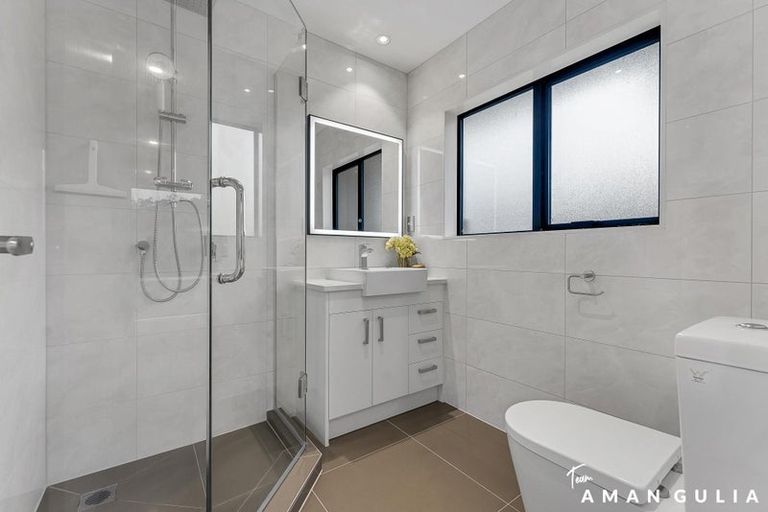 Photo of property in 7 Kahika Grove, Huapai, Kumeu, 0810