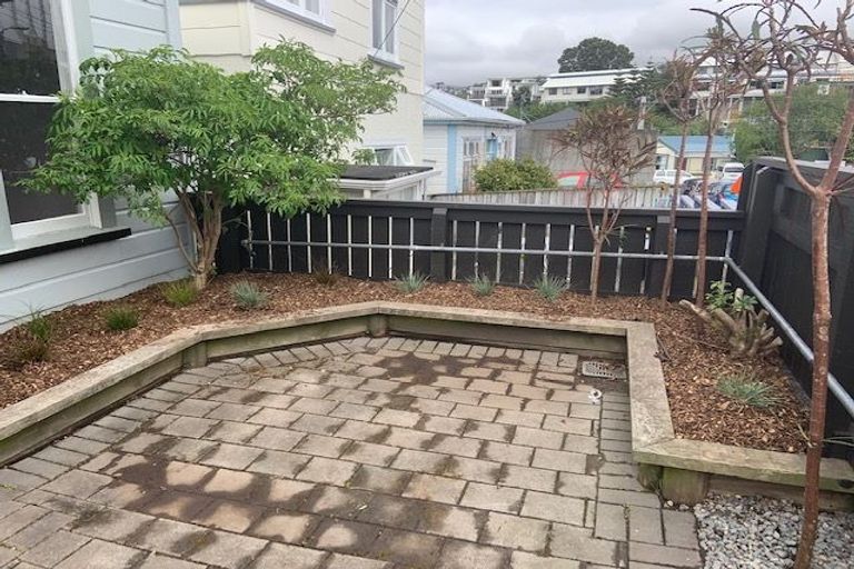 Photo of property in 8 Picton Avenue, Newtown, Wellington, 6021