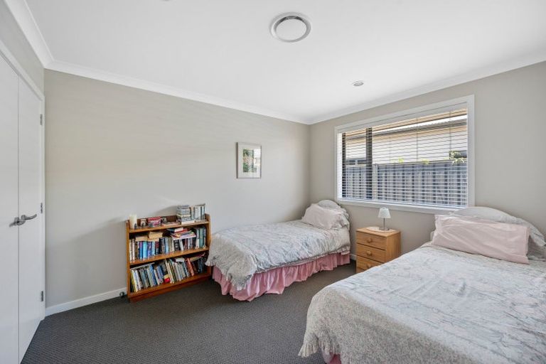 Photo of property in 35 Pacific Avenue, Poraiti, Napier, 4112
