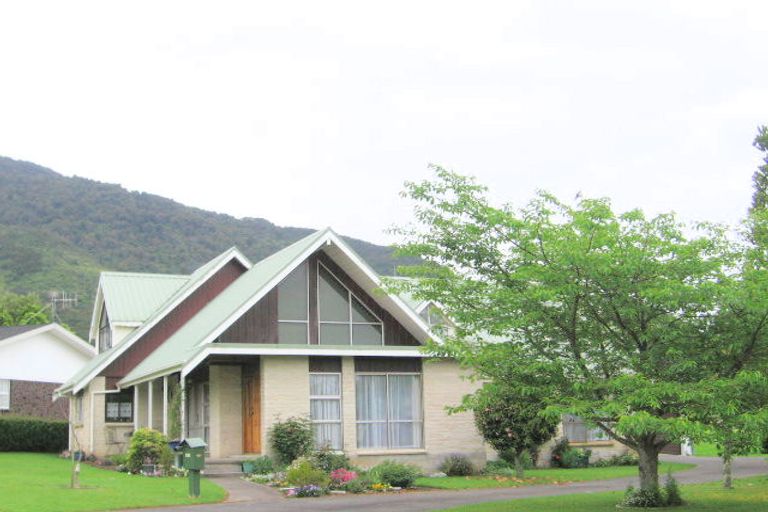Photo of property in 15 Tui Road, Te Aroha, 3320