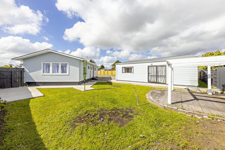 Photo of property in 24 President Avenue, Papakura, 2110