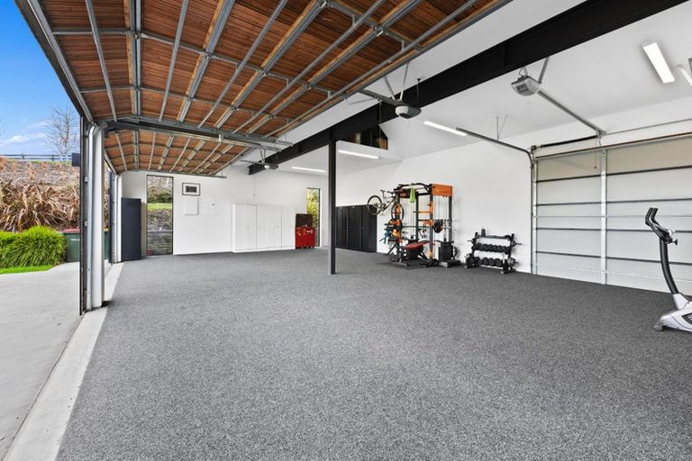 Photo of property in 104 Stoneridge Terrace, Whitford, Manurewa, 2576