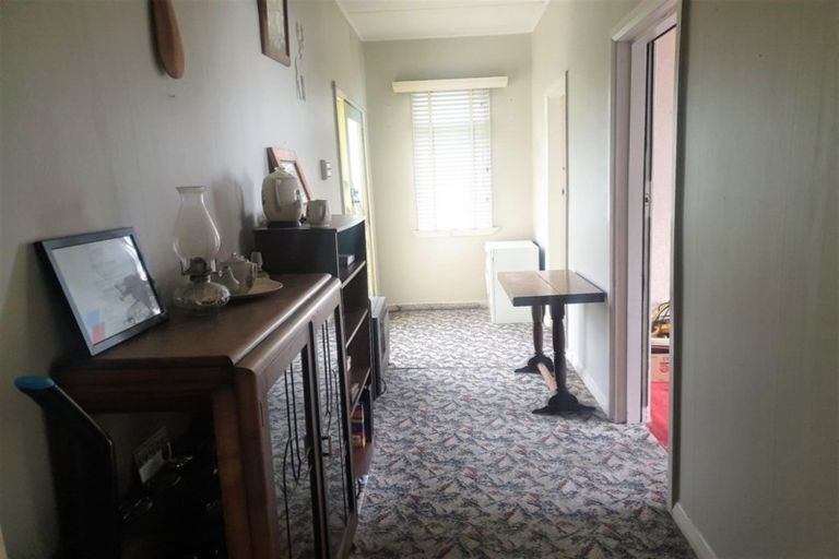 Photo of property in 43 Gordon Street, Dannevirke, 4930