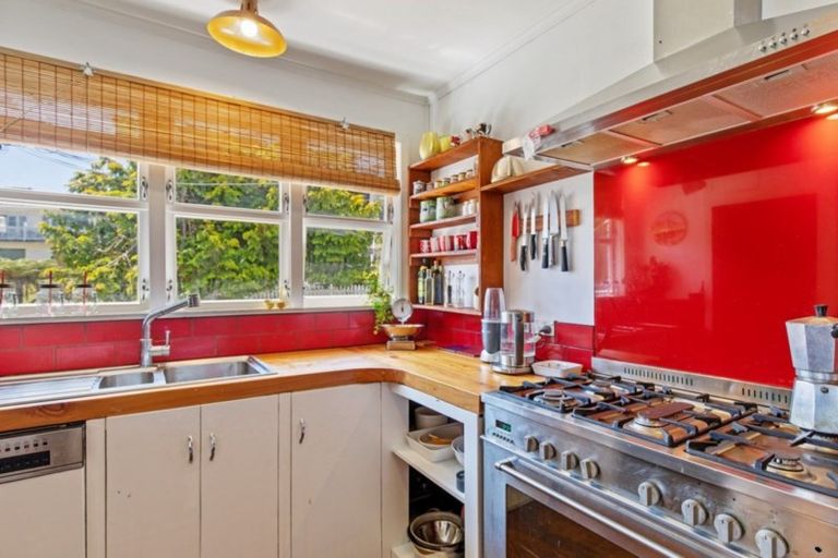 Photo of property in 26 Tilbury Street, Fairfield, Lower Hutt, 5011