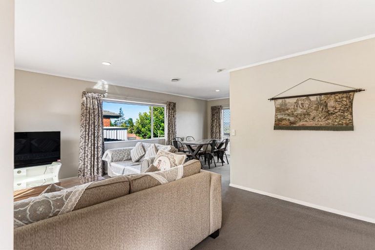 Photo of property in 1/10 Rathmar Drive, Manurewa, Auckland, 2105