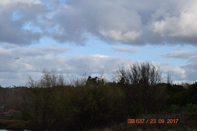 Photo of property in 166 Top Road, Dairy Flat, 0792