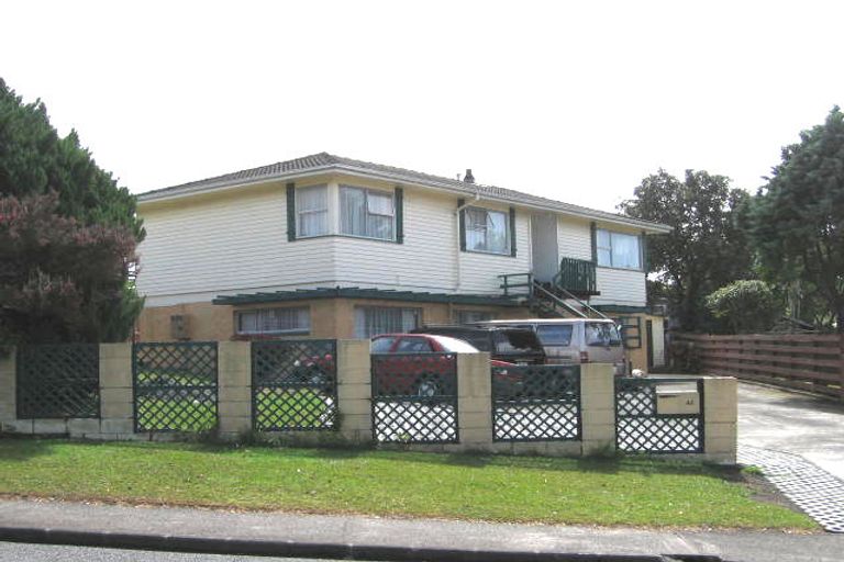 Photo of property in 42 Felgrove Street, Glendene, Auckland, 0602