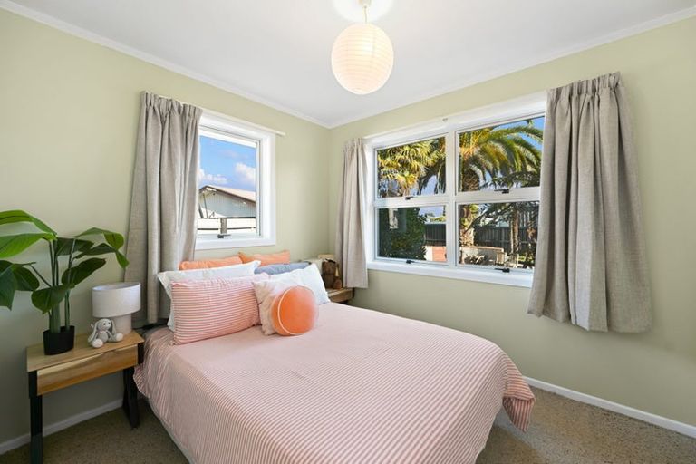 Photo of property in 19 Clematis Avenue, Pukete, Hamilton, 3200