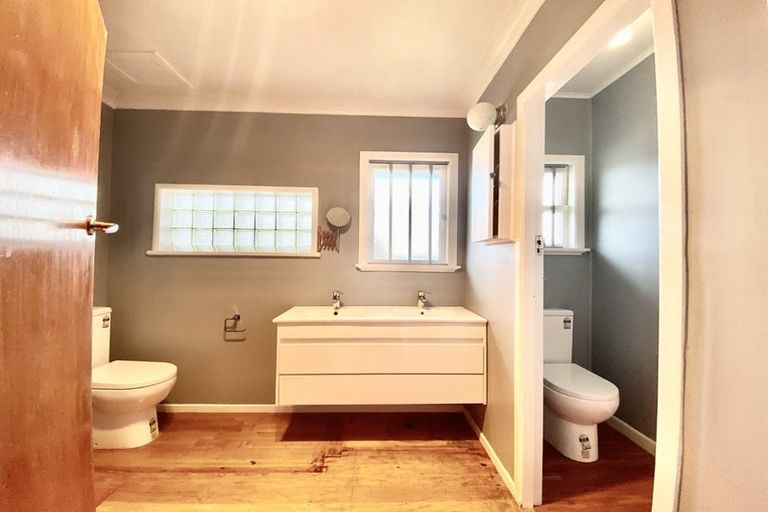 Photo of property in 55 Great South Road, Papatoetoe, Auckland, 2025