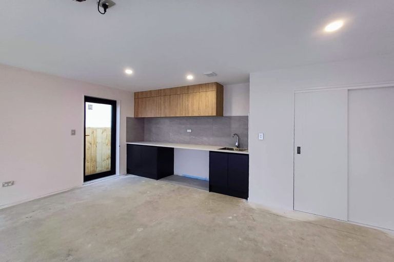 Photo of property in 1/2 Maxwelton Drive, Mairangi Bay, Auckland, 0630