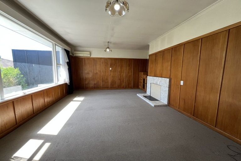 Photo of property in 2/69 Aikmans Road, Merivale, Christchurch, 8014